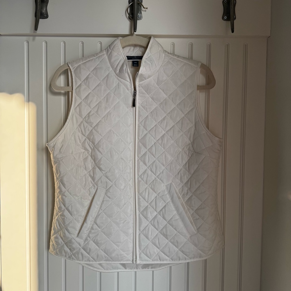 Karen Scott Sport White Quilted Coastal Grandma Vest Scandi Girl Cabincore - Picture 2 of 5